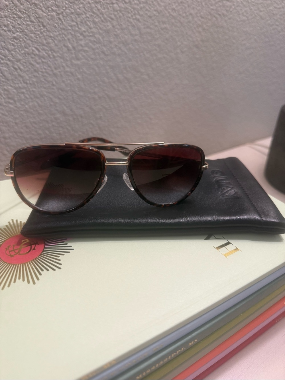 Quay Australia “All In” Aviator style  Sunglasses